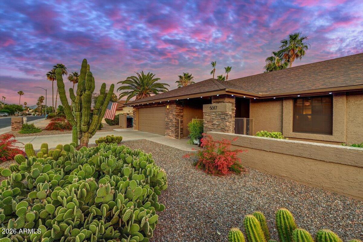 5017 E LE MARCHE Avenue