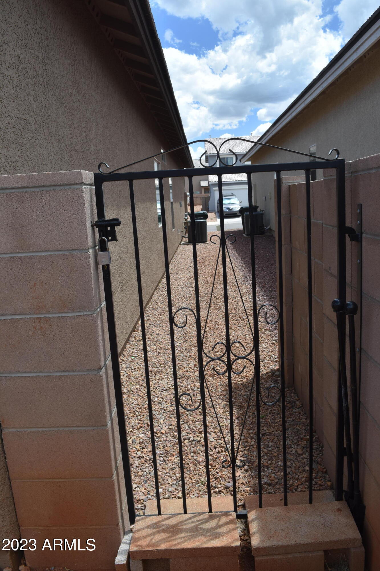 Holiday - Residential Lease