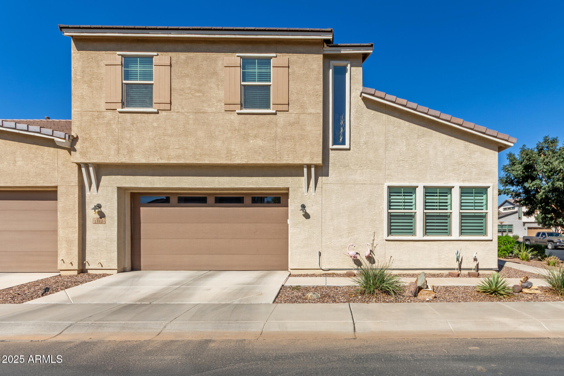 1880 E LANTANA Drive