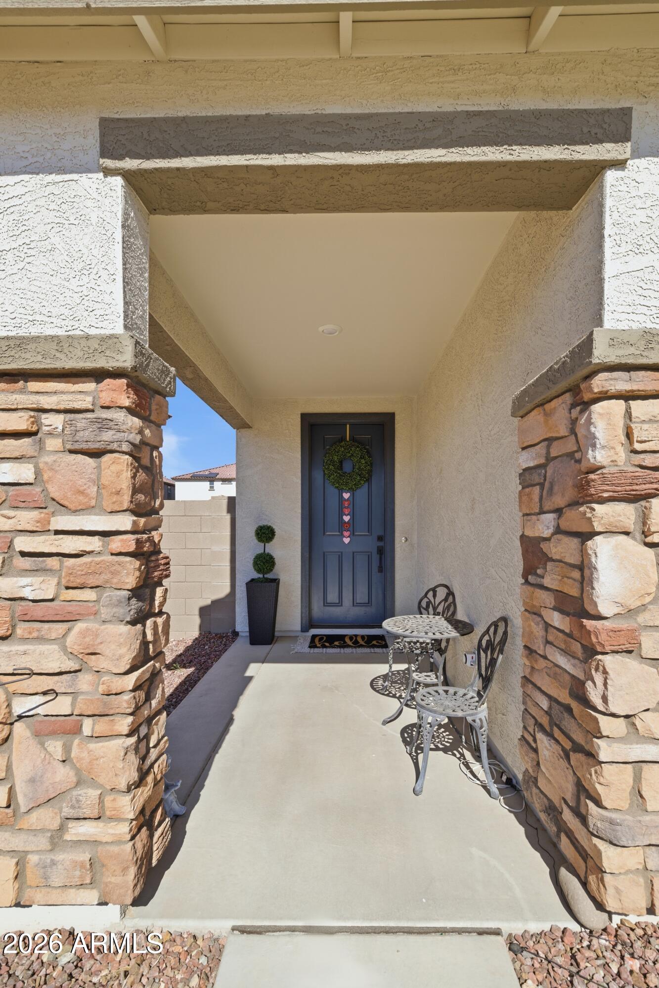 17168 W RUNNING DEER Trail