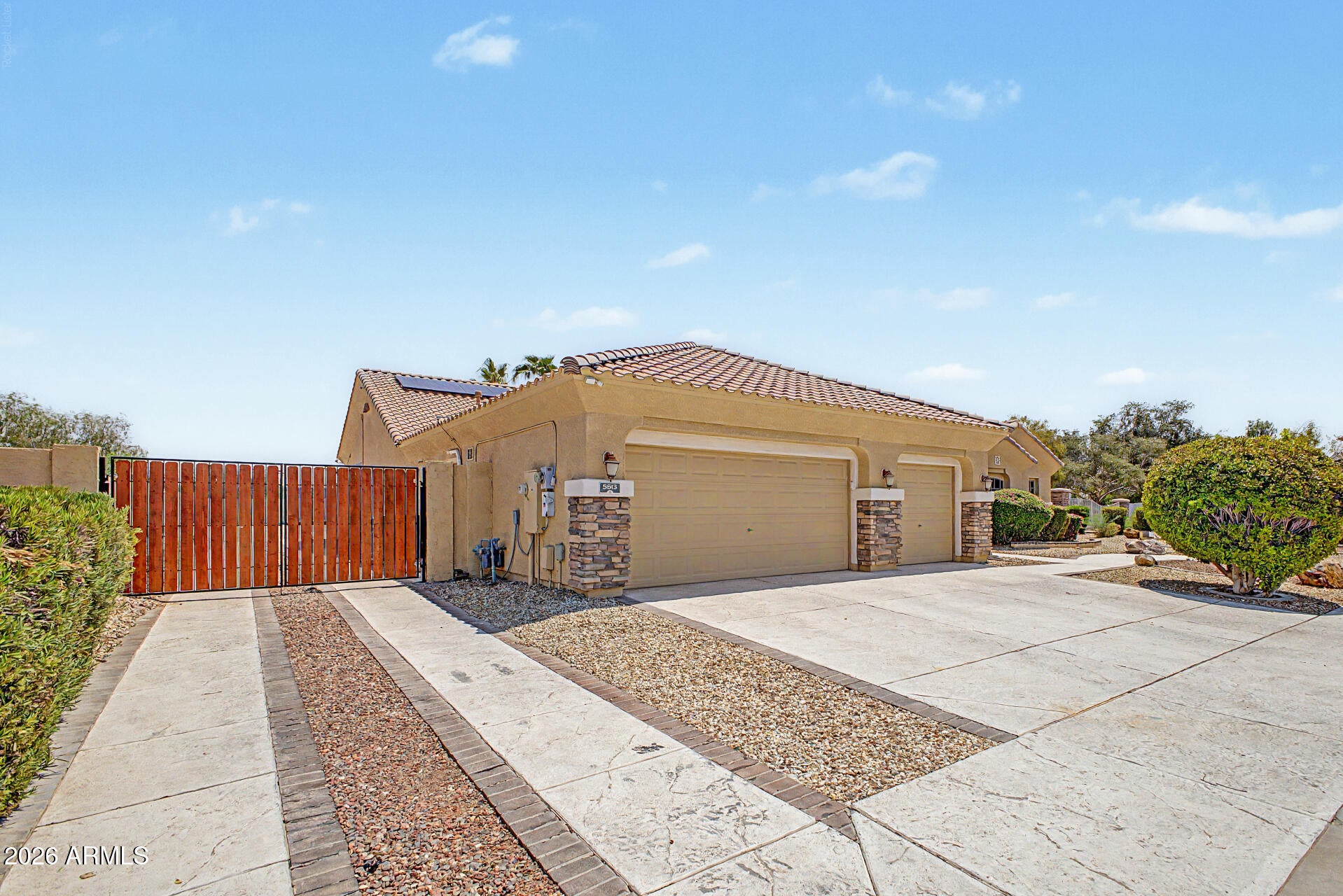 5513 N 131ST Drive