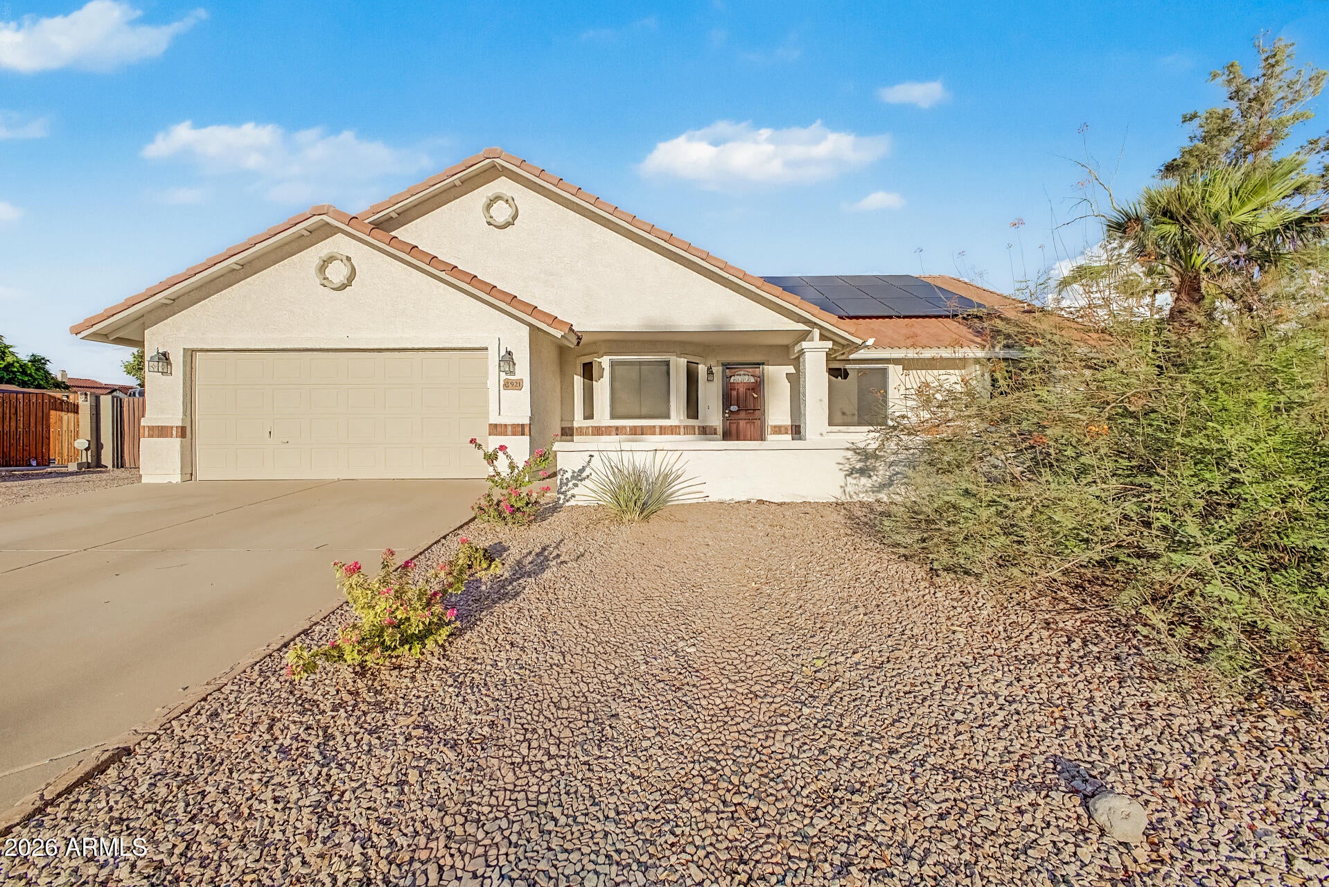 921 N SANDAL Circle
