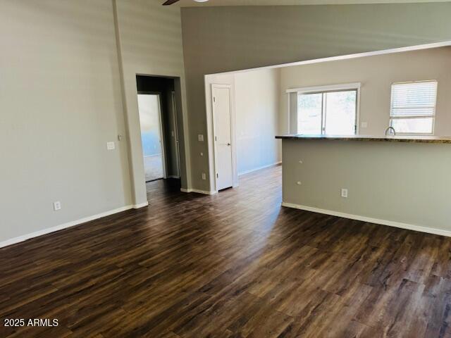 41896 W AVELLA Drive