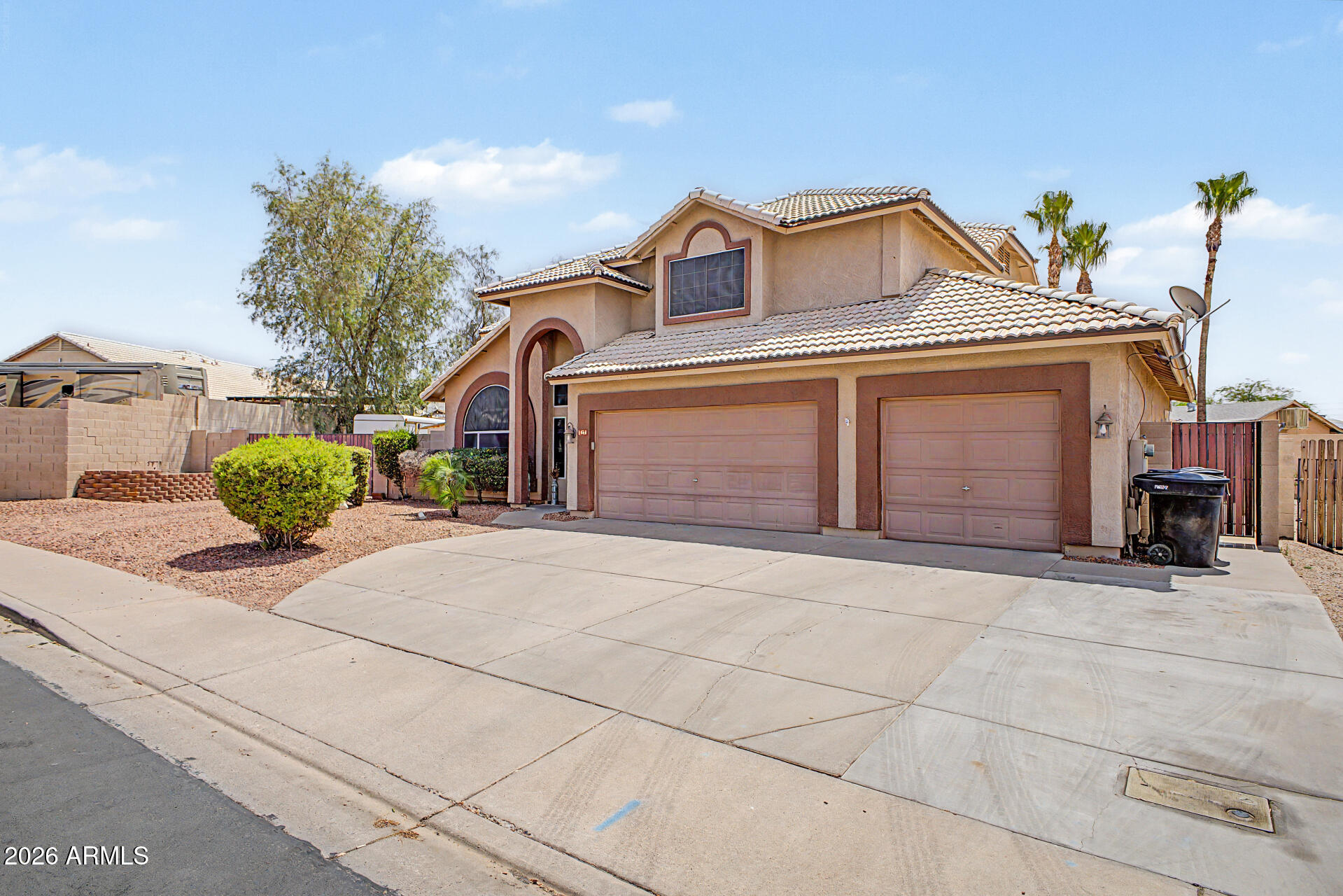 1465 N AVOCA --
