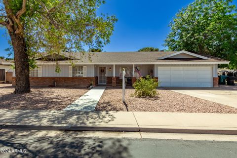 Single Family Residence in Mesa AZ 1717 HALE Street.jpg