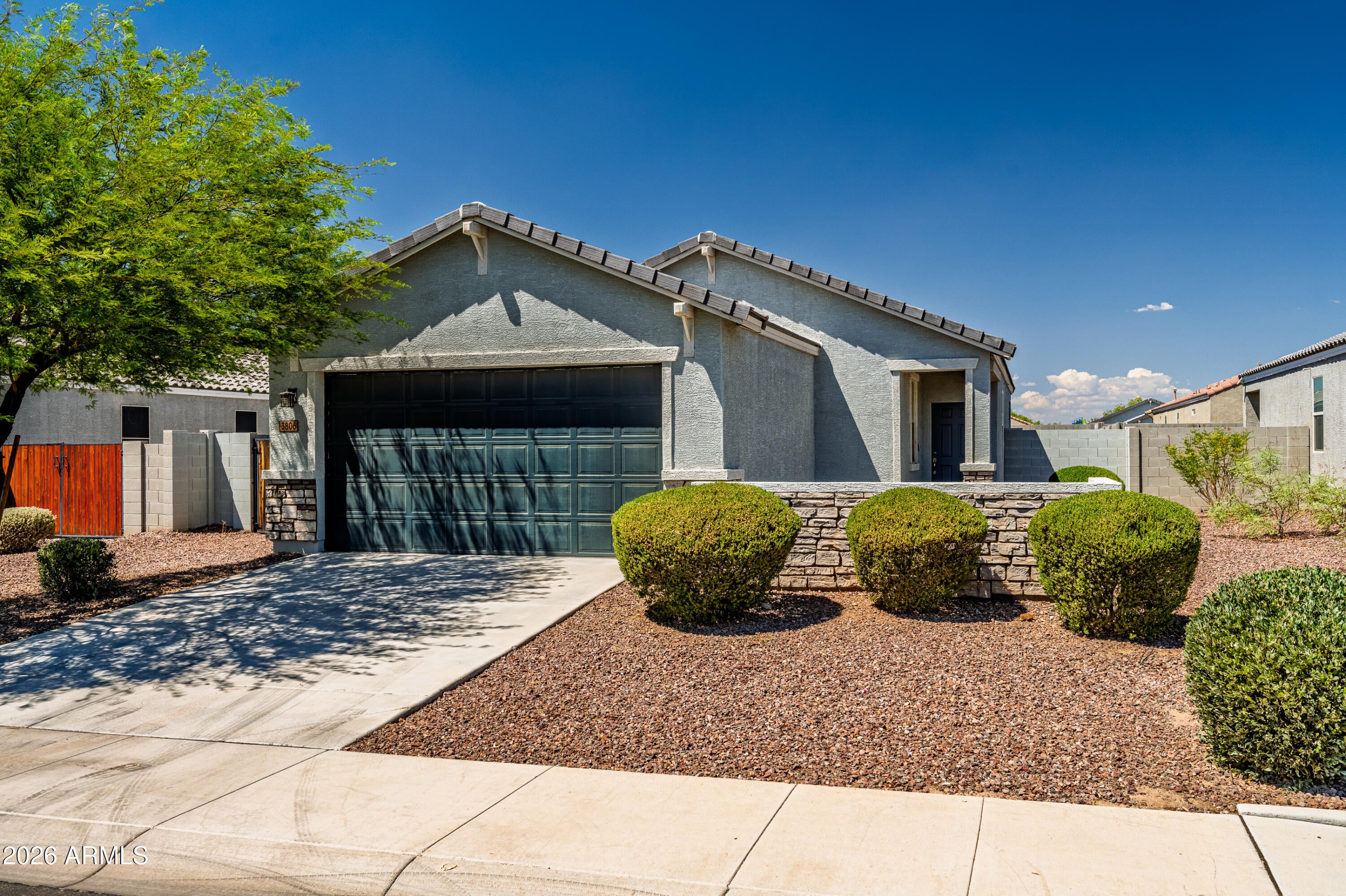 3806 E ARCHER Drive