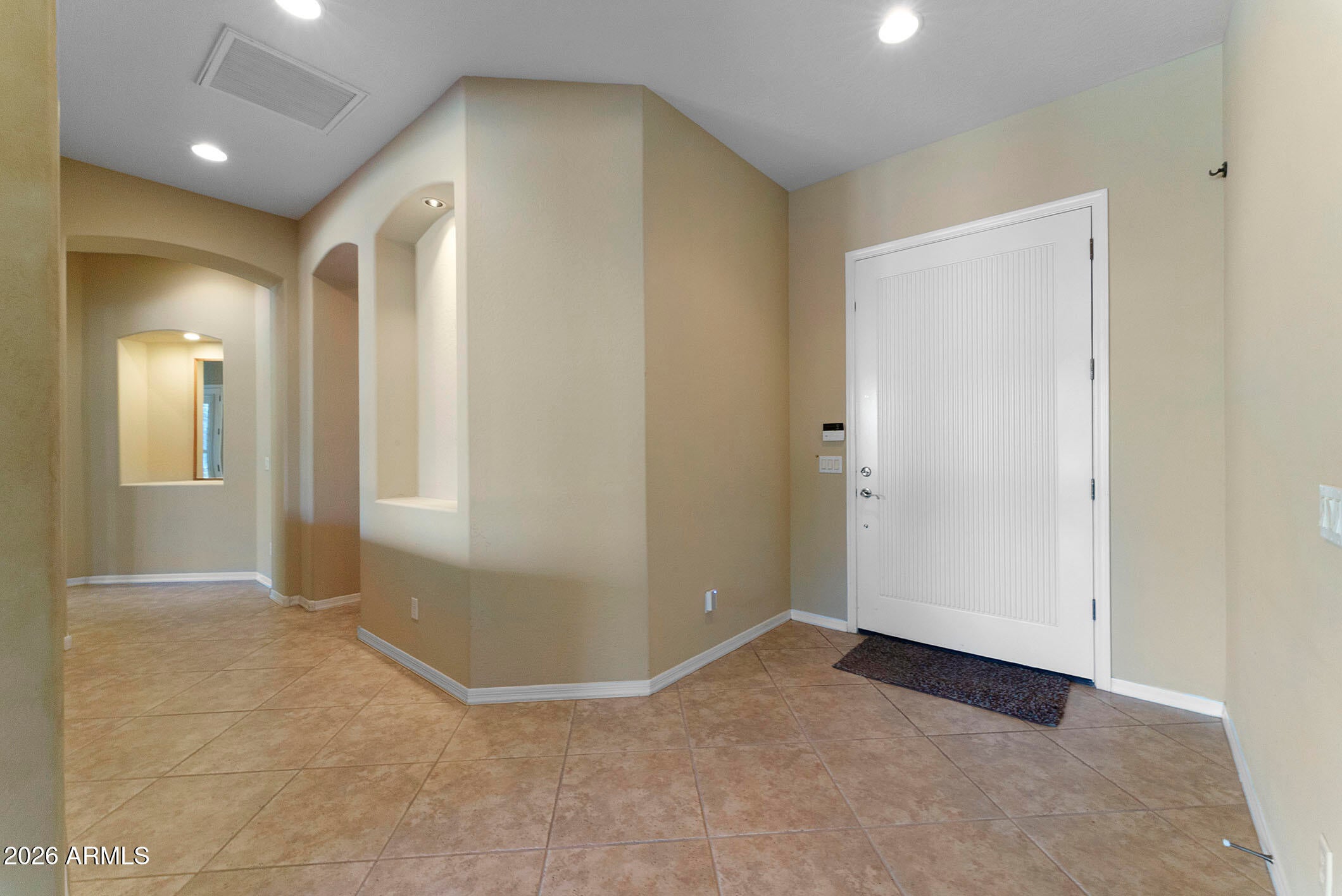 2290 E Coconino Drive