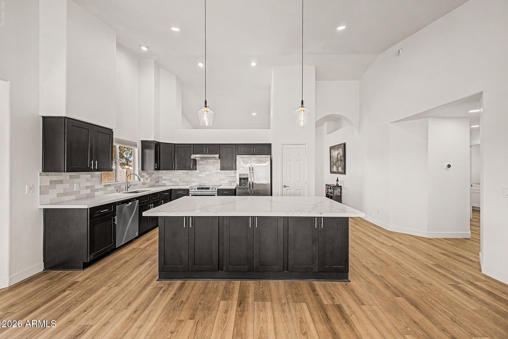 3022 E EMILE ZOLA Avenue