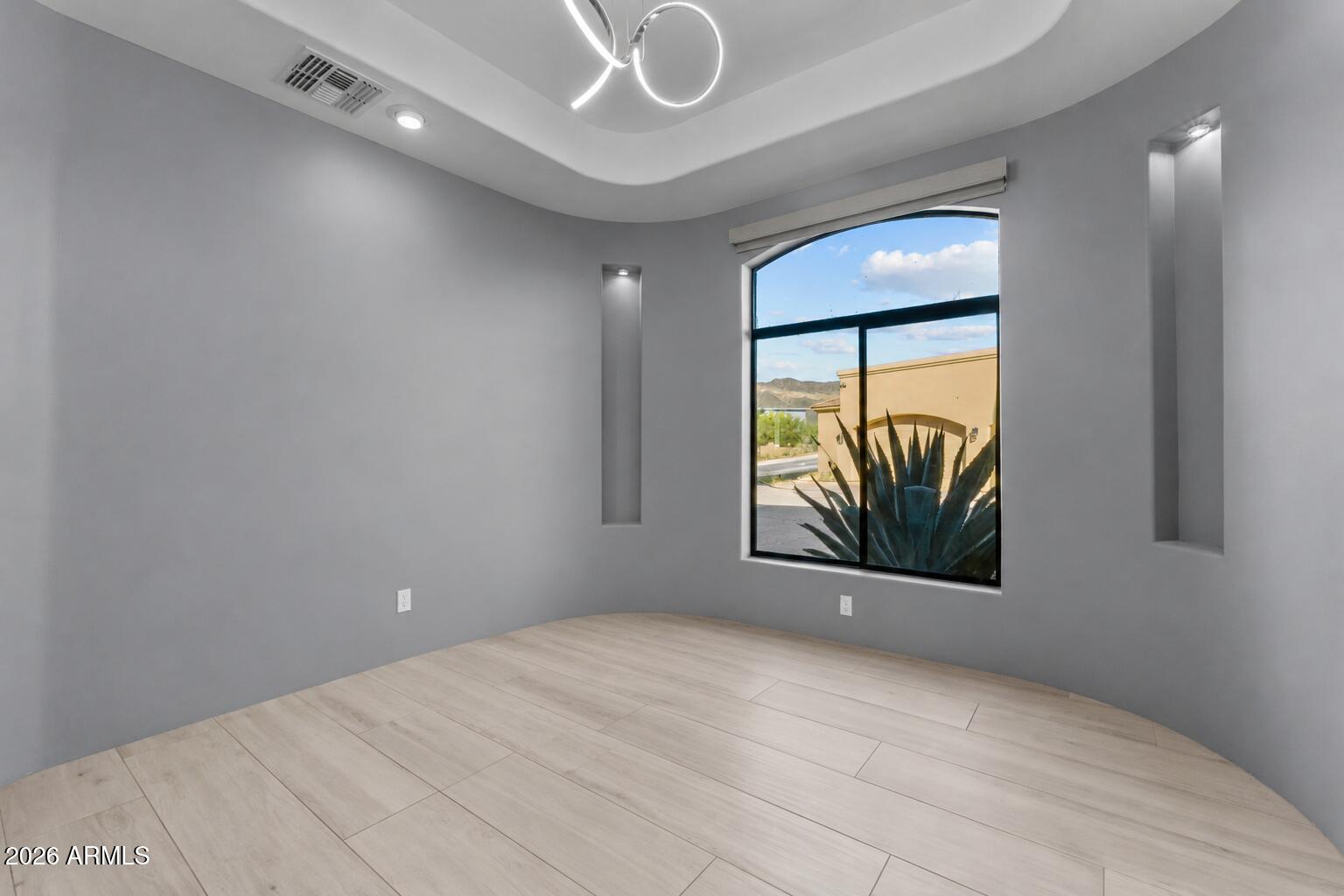 Metes and Bounds - Residential