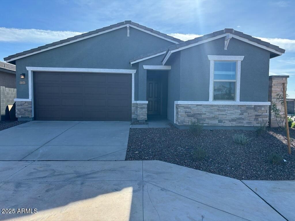Photo of 17345 W Eva Street, Waddell, AZ 85355 (MLS # 6938240)