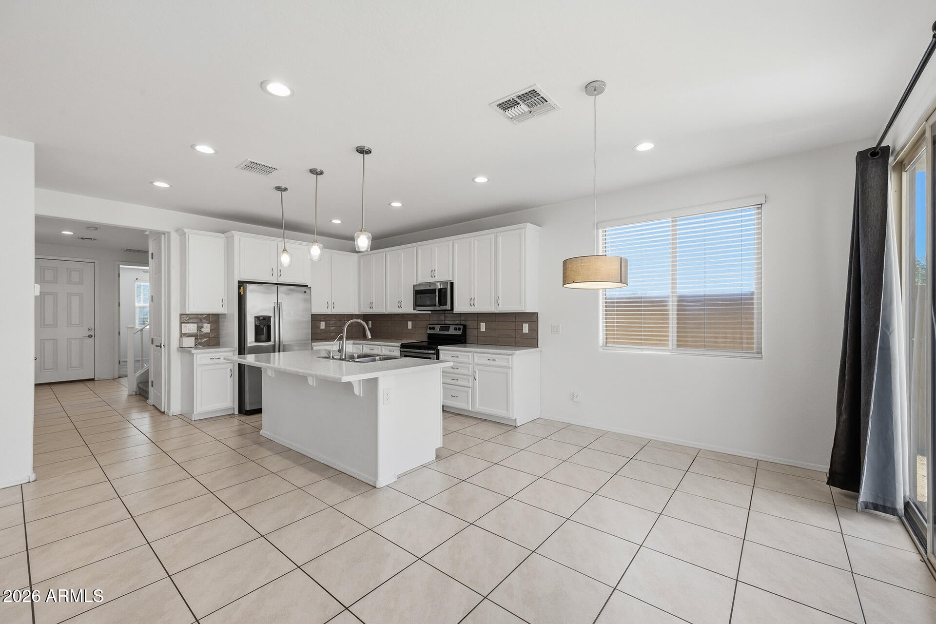 6742 W DISCOVERY Drive