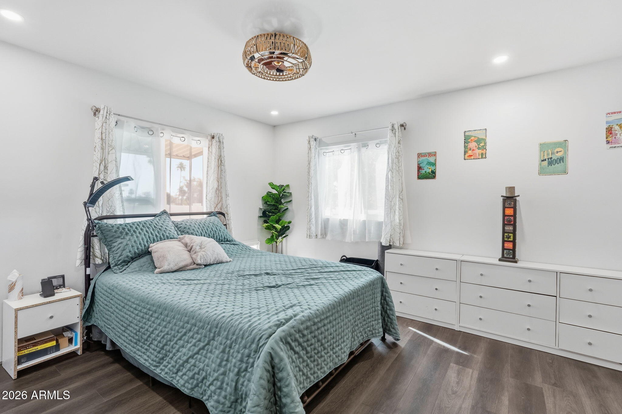 1613 E Villa Rita Drive