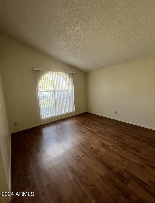 3961 W Chicago Street