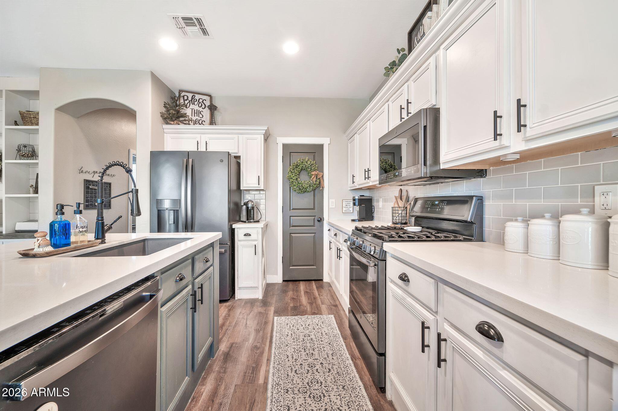 VERAMONTE PARCELS 5 6 - Residential