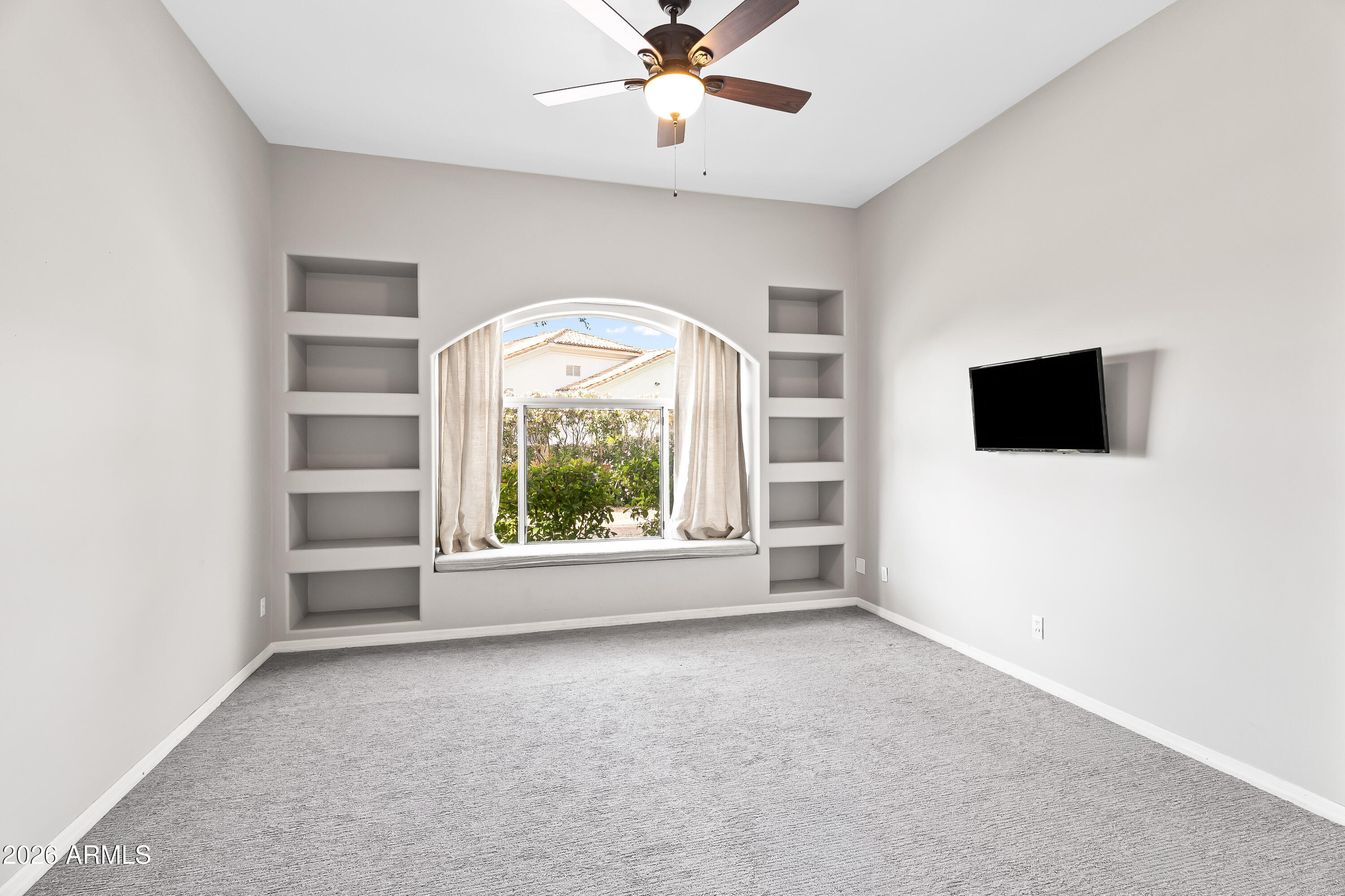 IRONWOOD AT CAMELBACK COUNTRY CLUB - Residential