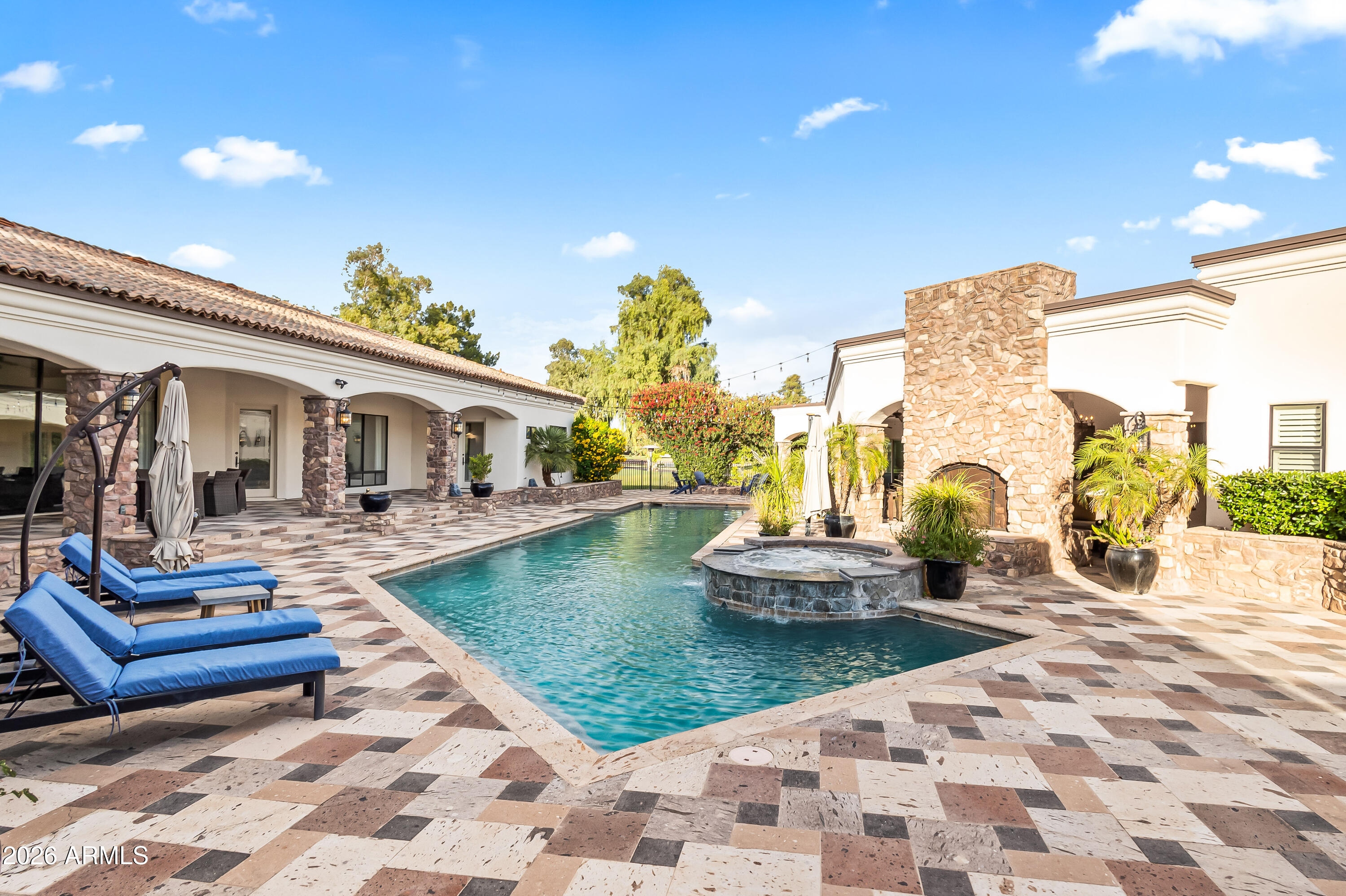 IRONWOOD AT CAMELBACK COUNTRY CLUB - Residential
