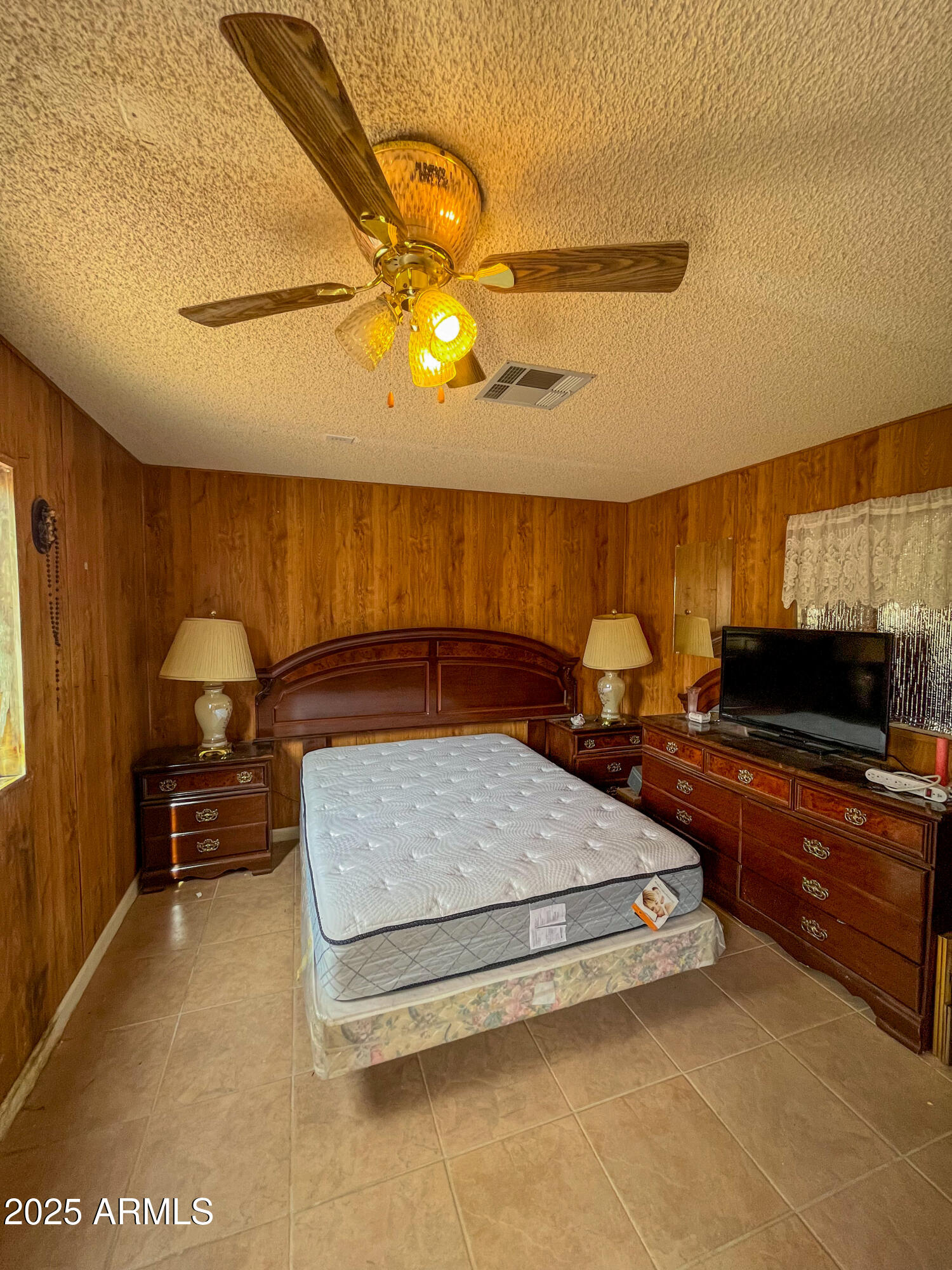 3239 W PALO VERDE Lane