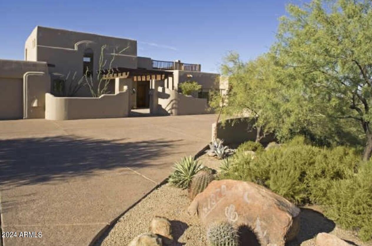 DESERT MOUNTAIN - Residential