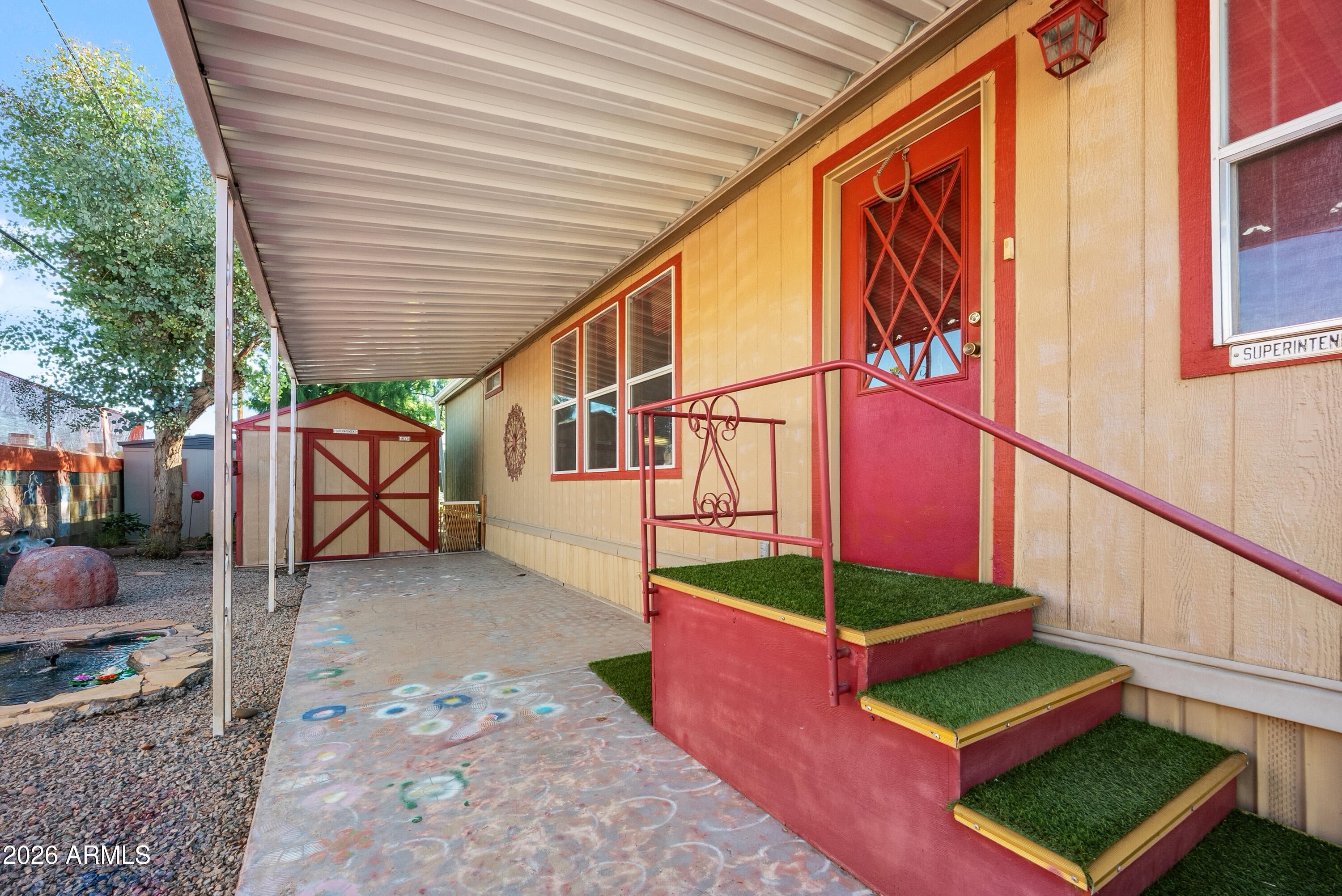 555 W WARNER Road 89C