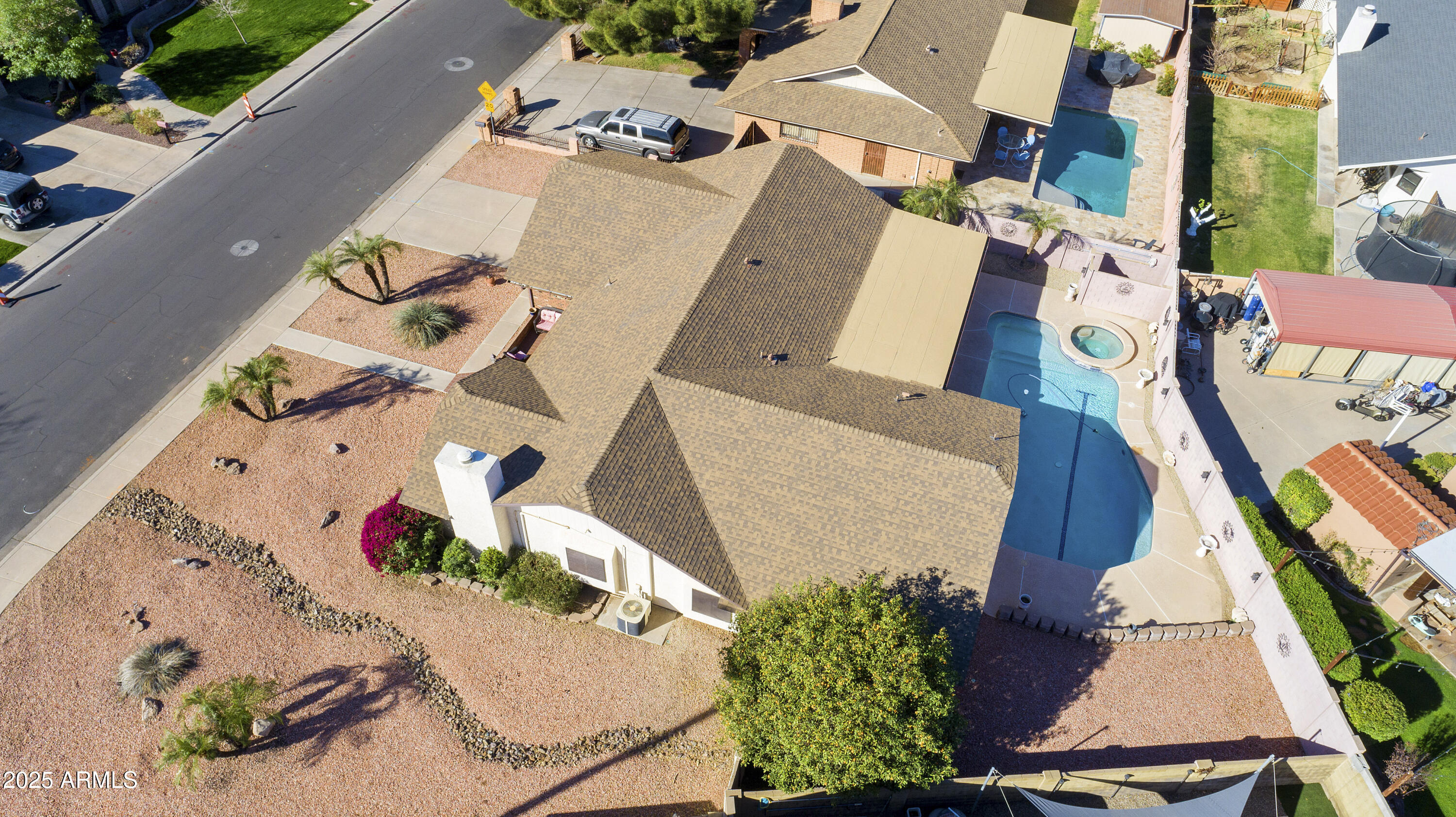 2558 E INGLEWOOD Street