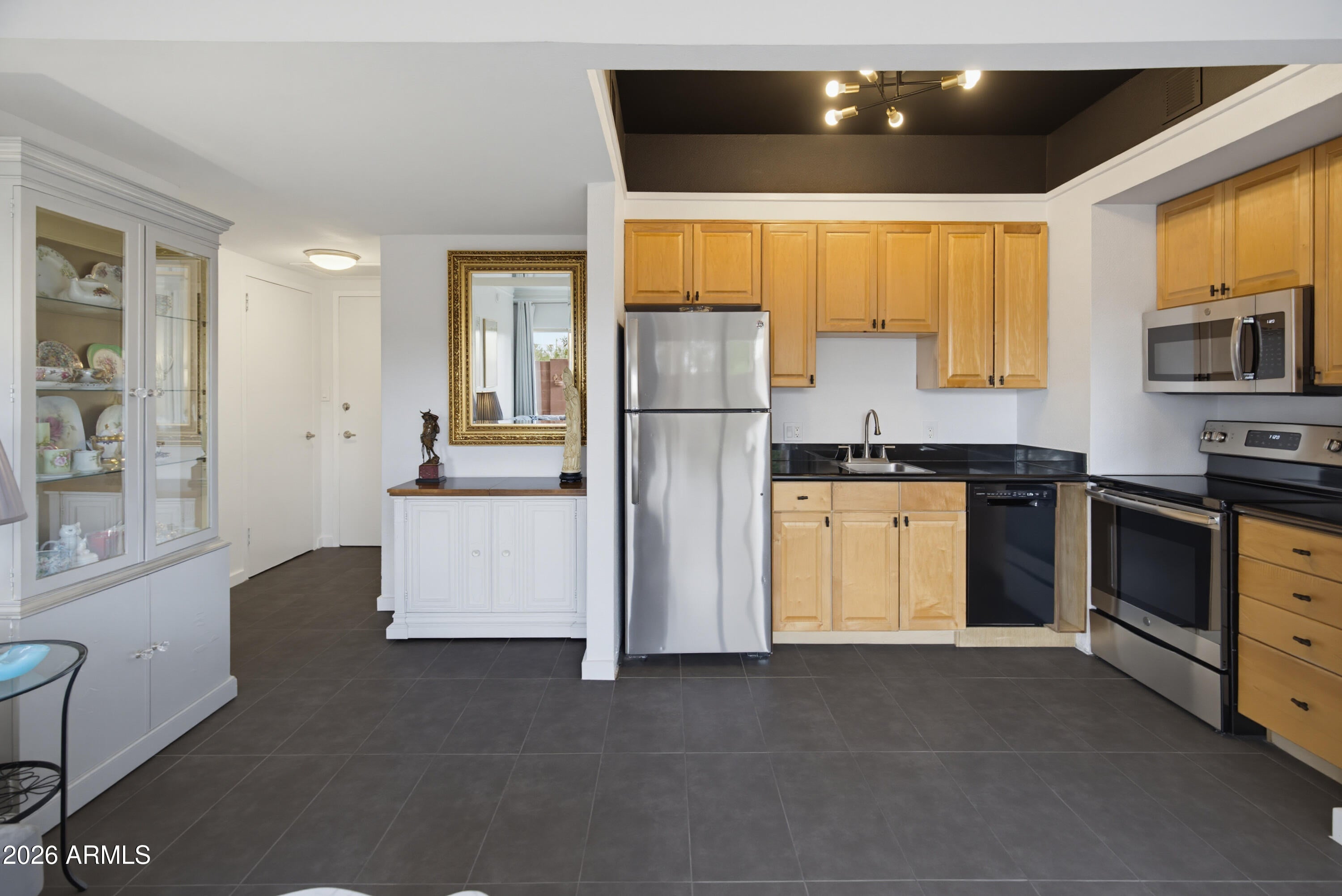 4750 N CENTRAL Avenue 1K