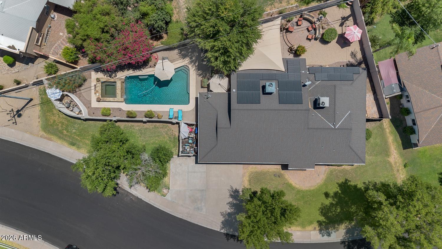 323 W BUTLER Drive