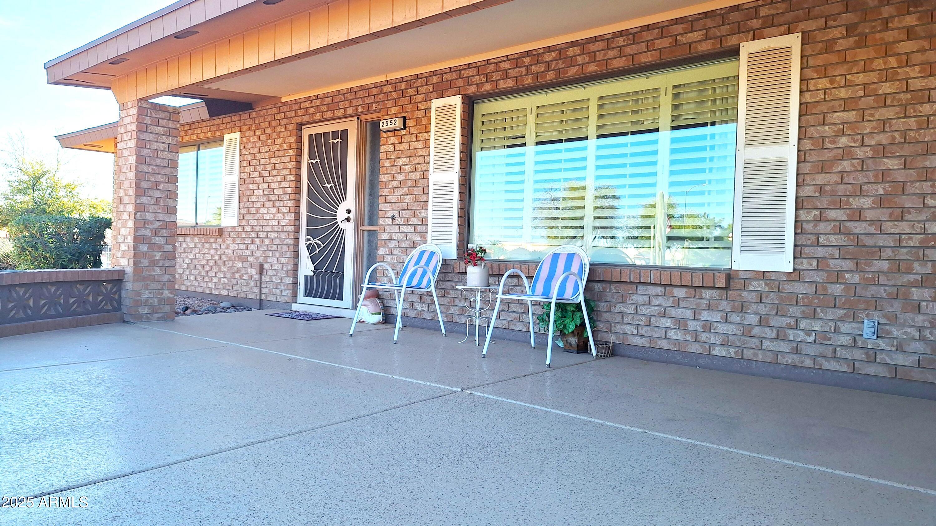 2552 S PEONIE Circle