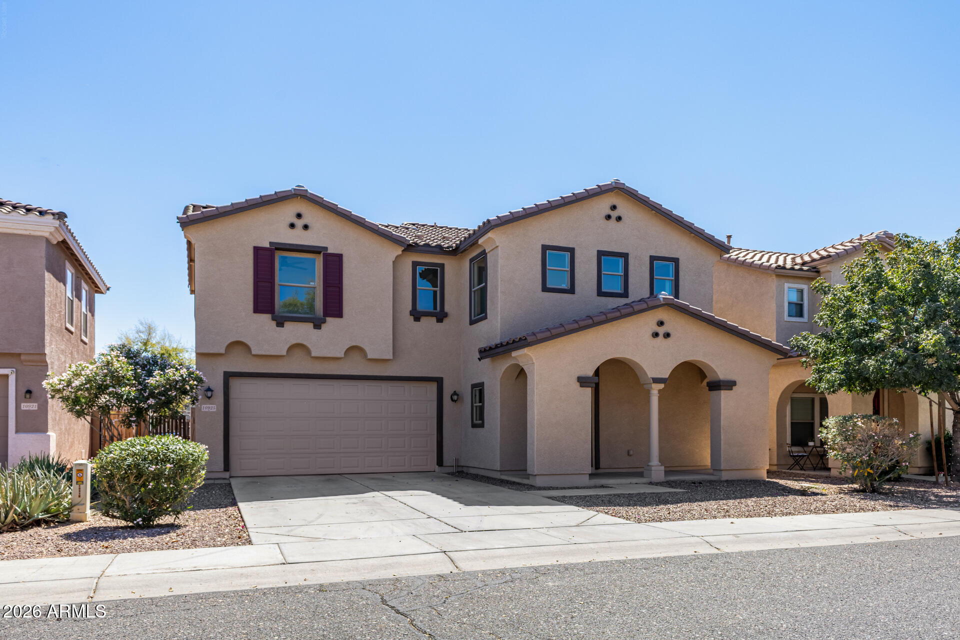 10925 W COLLEGE Drive