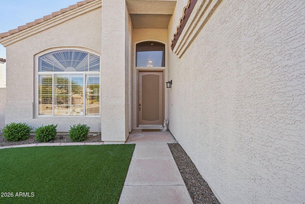 Photo of 1621 W South Fork Drive, Phoenix, AZ 85045 (MLS # 7000928)