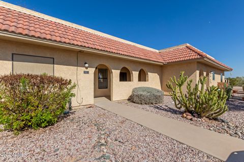 Townhouse in Casa Grande AZ 2011 CLUBHOUSE Drive.jpg