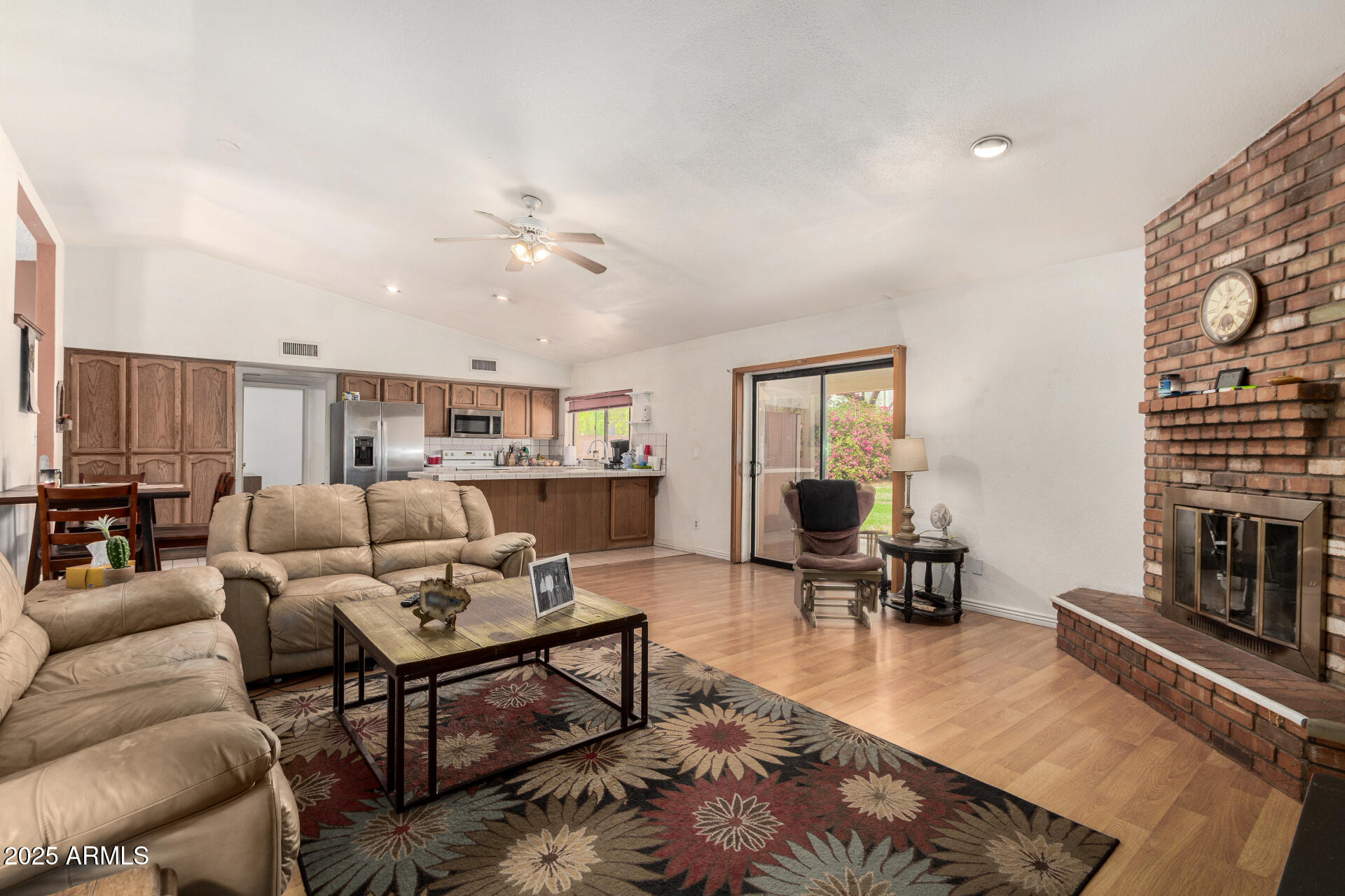 134 E Le Marche Avenue