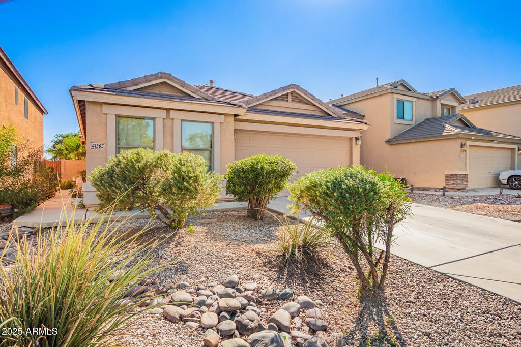 Photo of 41365 W Pryor Lane, Maricopa, AZ 85138 (MLS # 6937322)