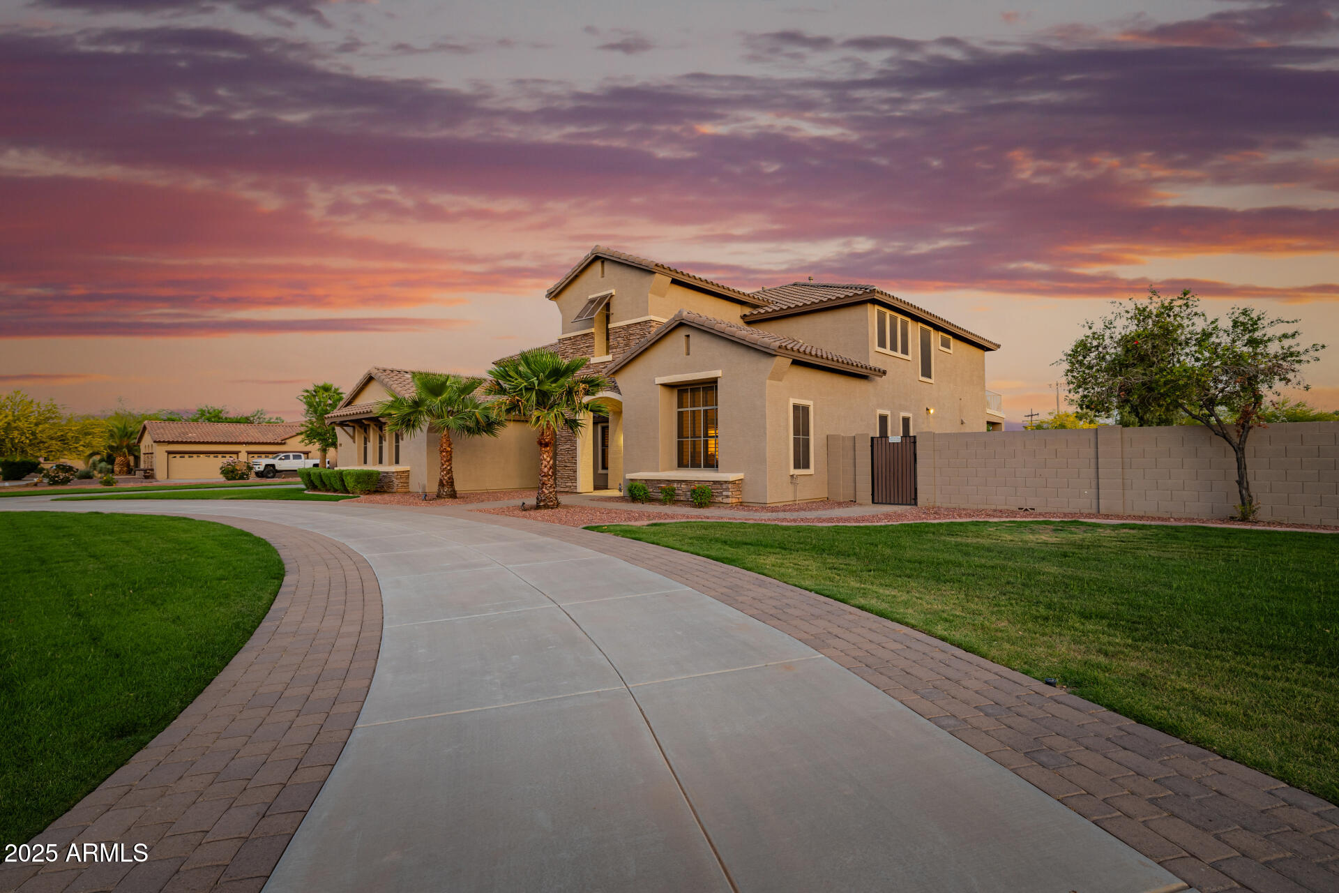 14367 W BECKER Lane