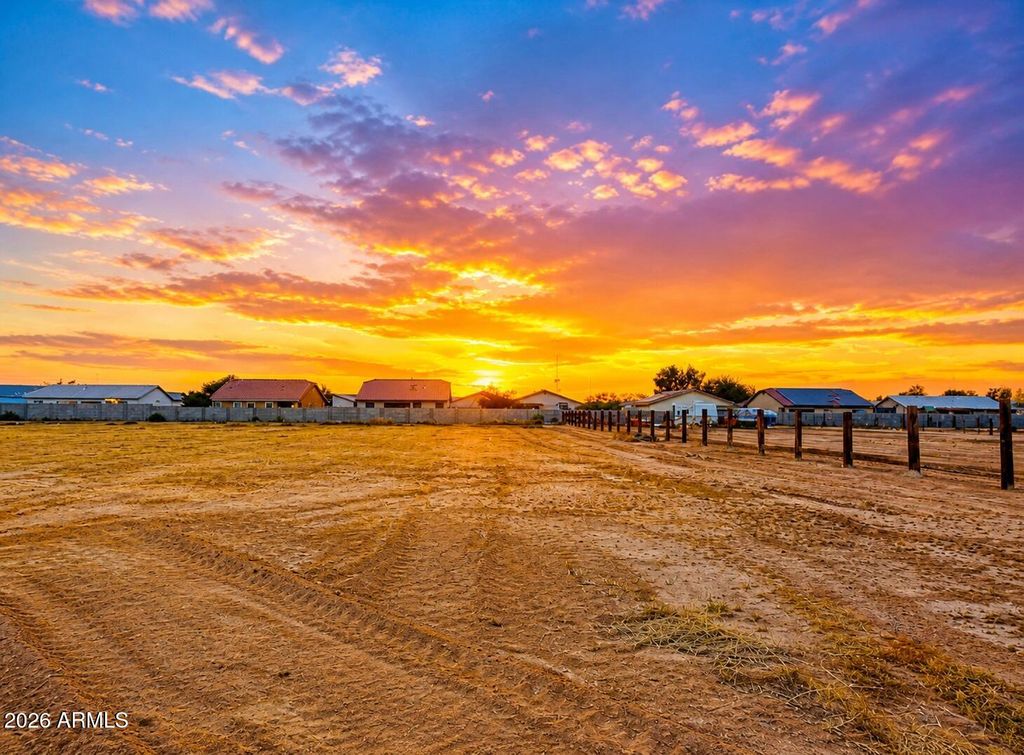 Photo of 0 N Carter Ct (1.25 Acres) #-, Coolidge, AZ 85128 (MLS # 7025212)