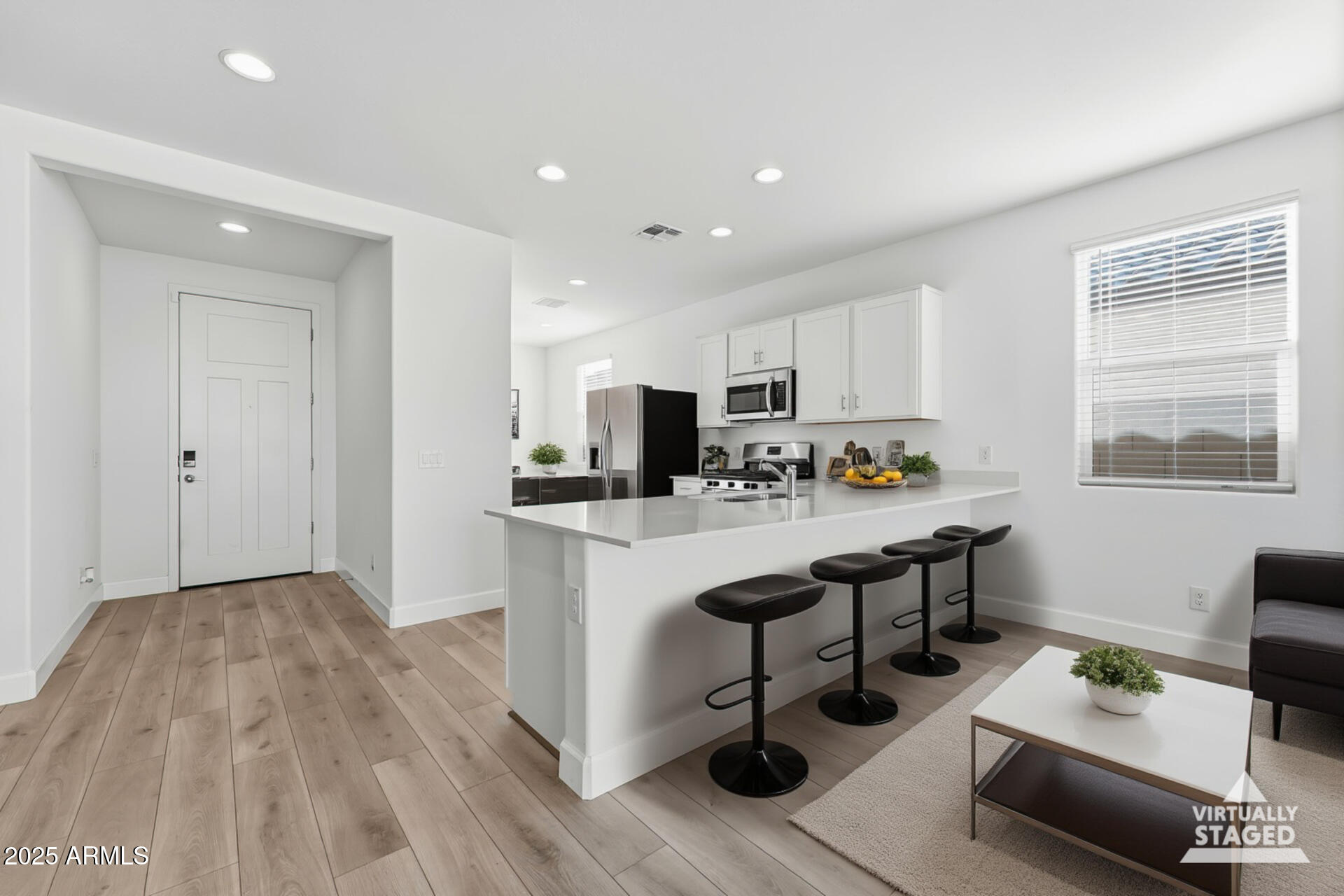 38030 N FRONT RUNNER Lane