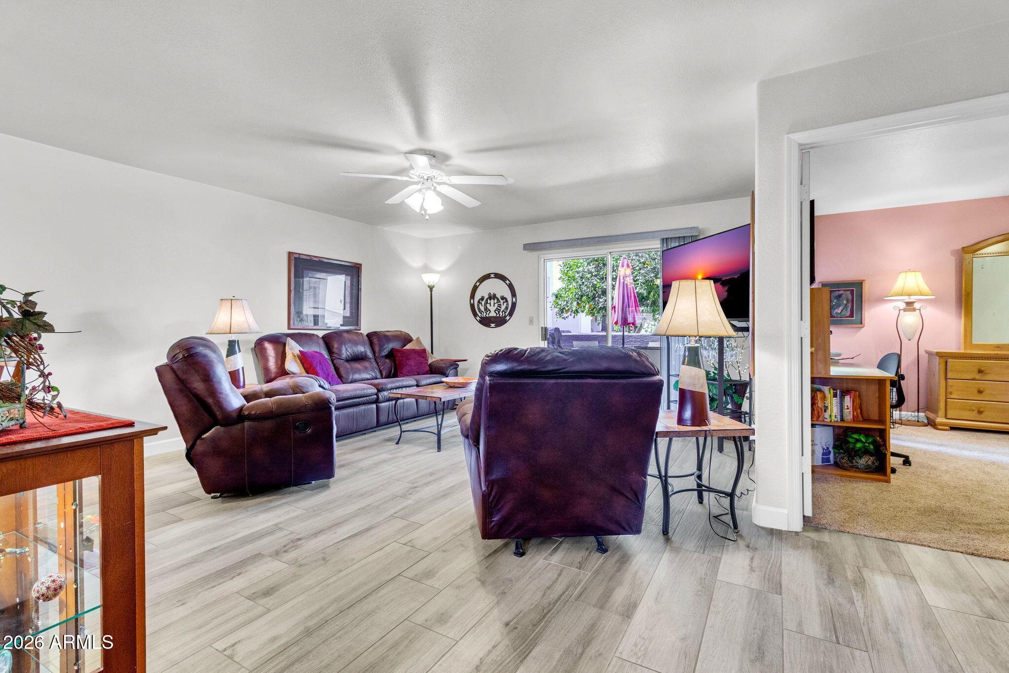 220 N 22ND Place 1113