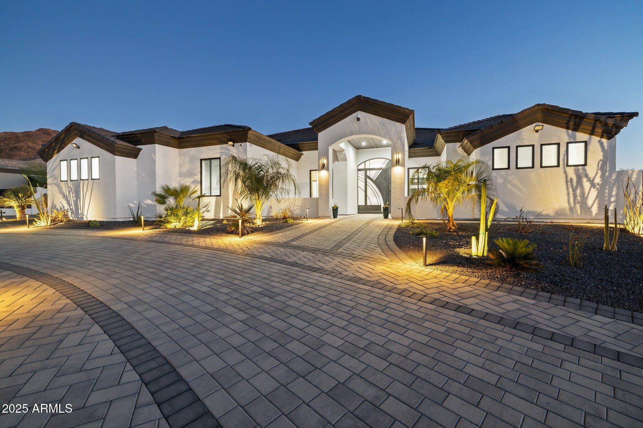 3939 W FOX Road