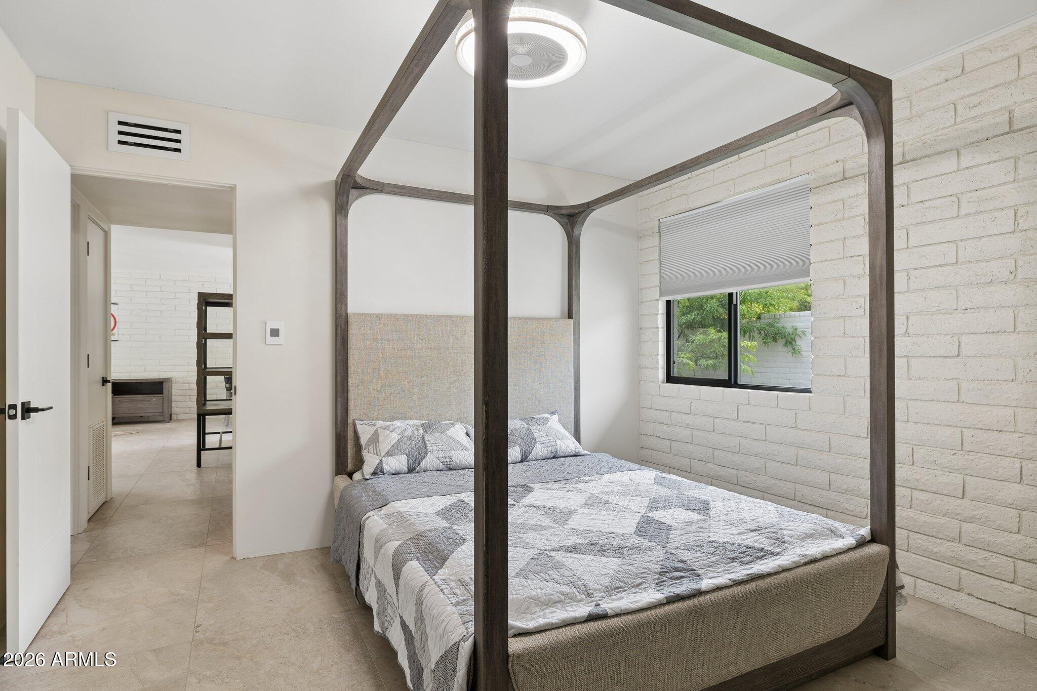 SURREY HILLS - Residential