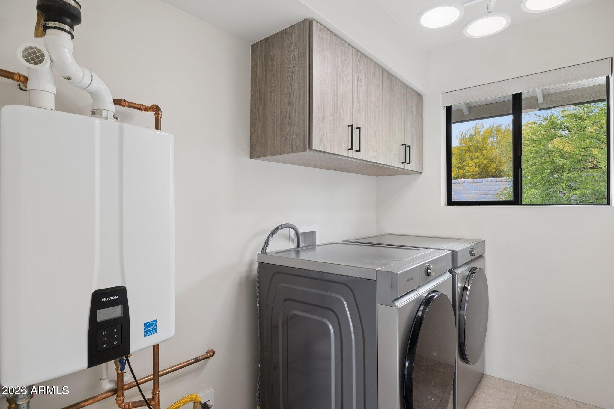 SURREY HILLS - Residential