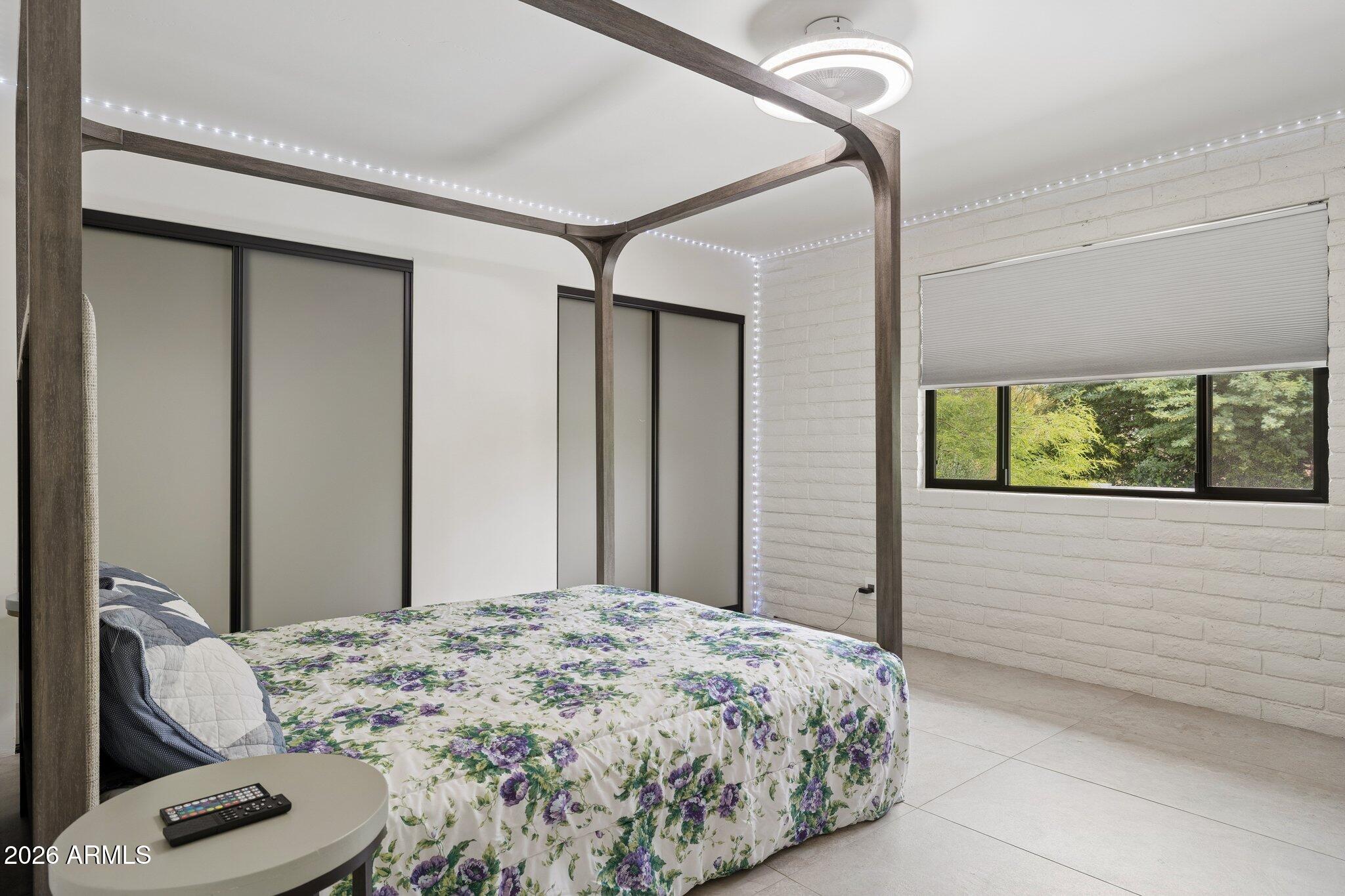 SURREY HILLS - Residential