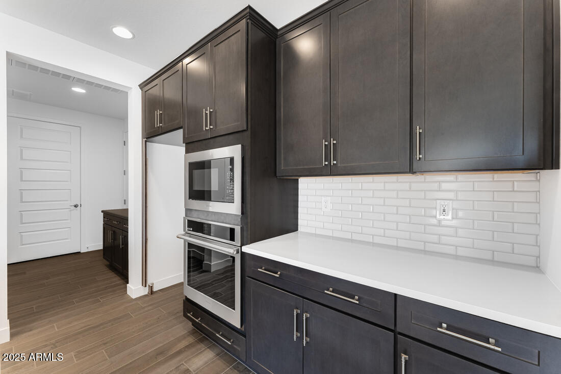 1329 W VIA DE OLIVOS Drive