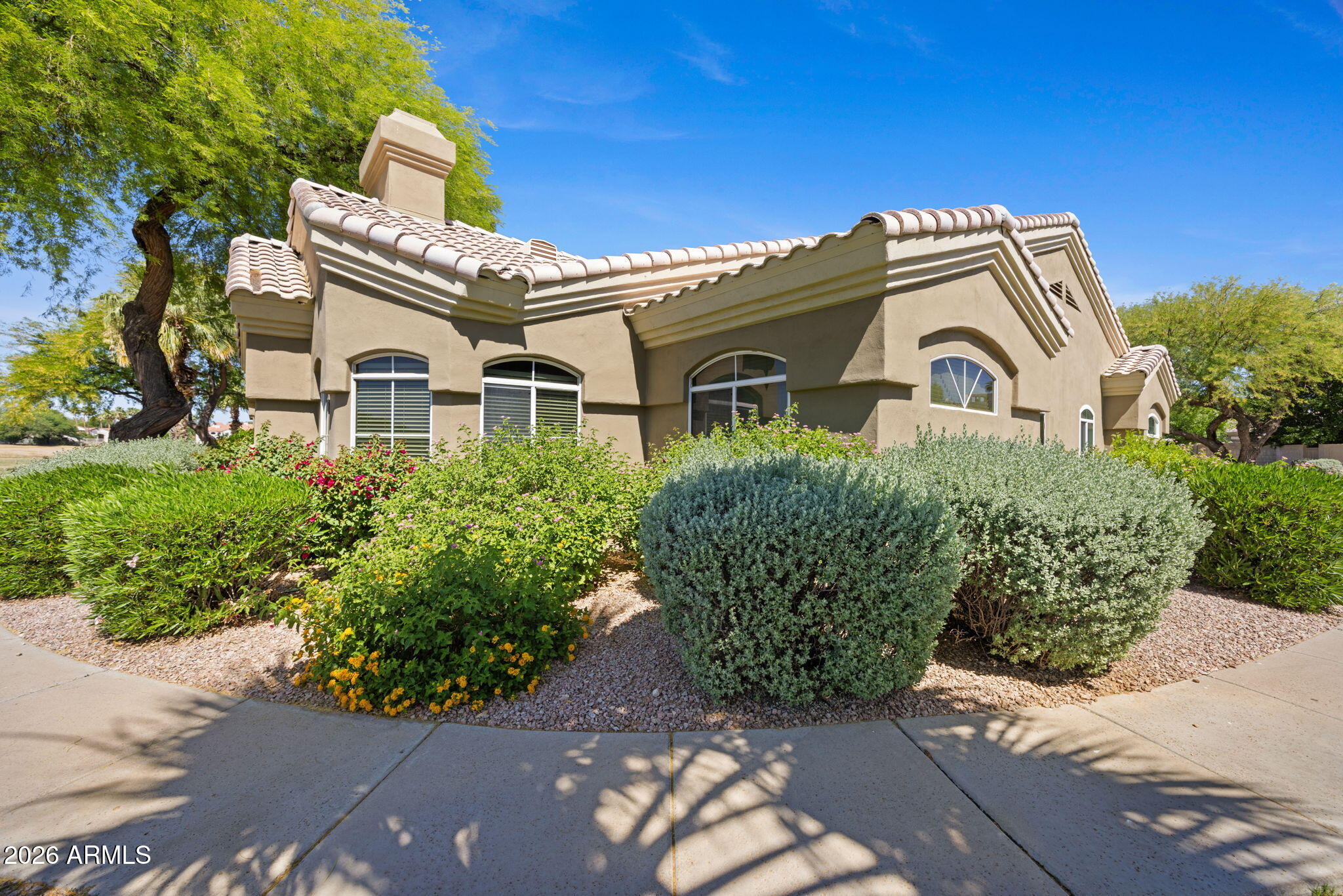 5335 E Shea Boulevard 1079