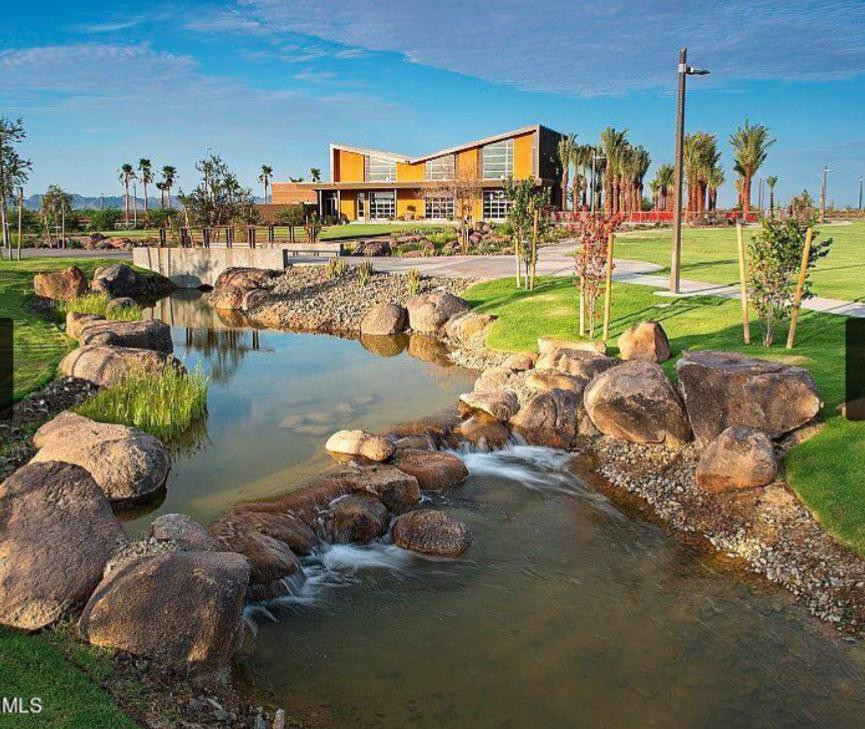 9928 E Tamery Avenue