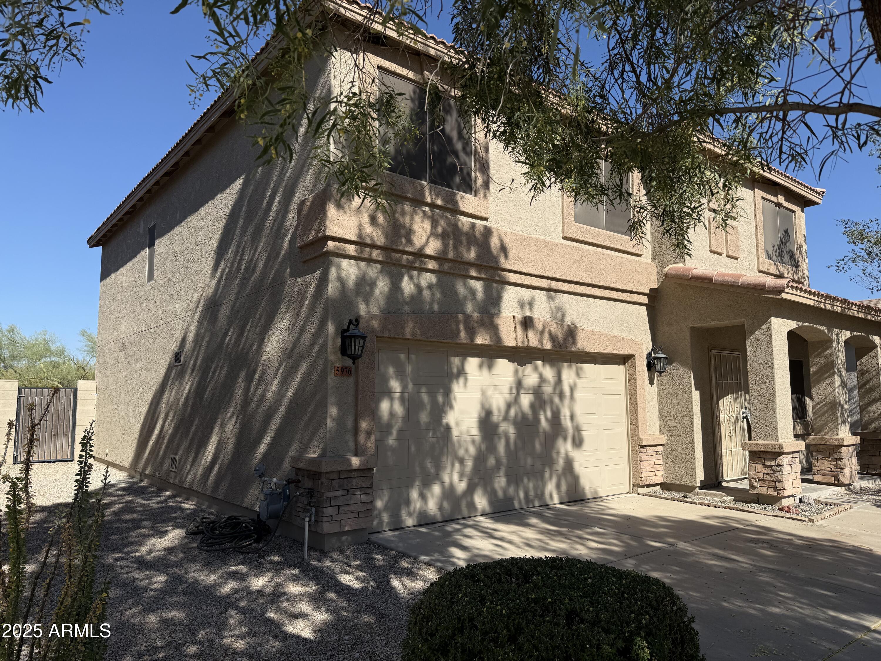 5976 E SUNRISE Circle