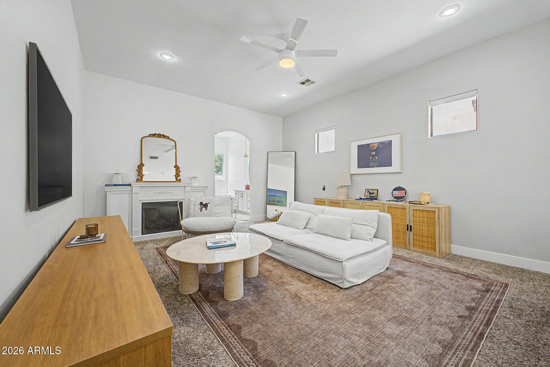 KINGS COURT AT VAL VISTA LAKES - Residential