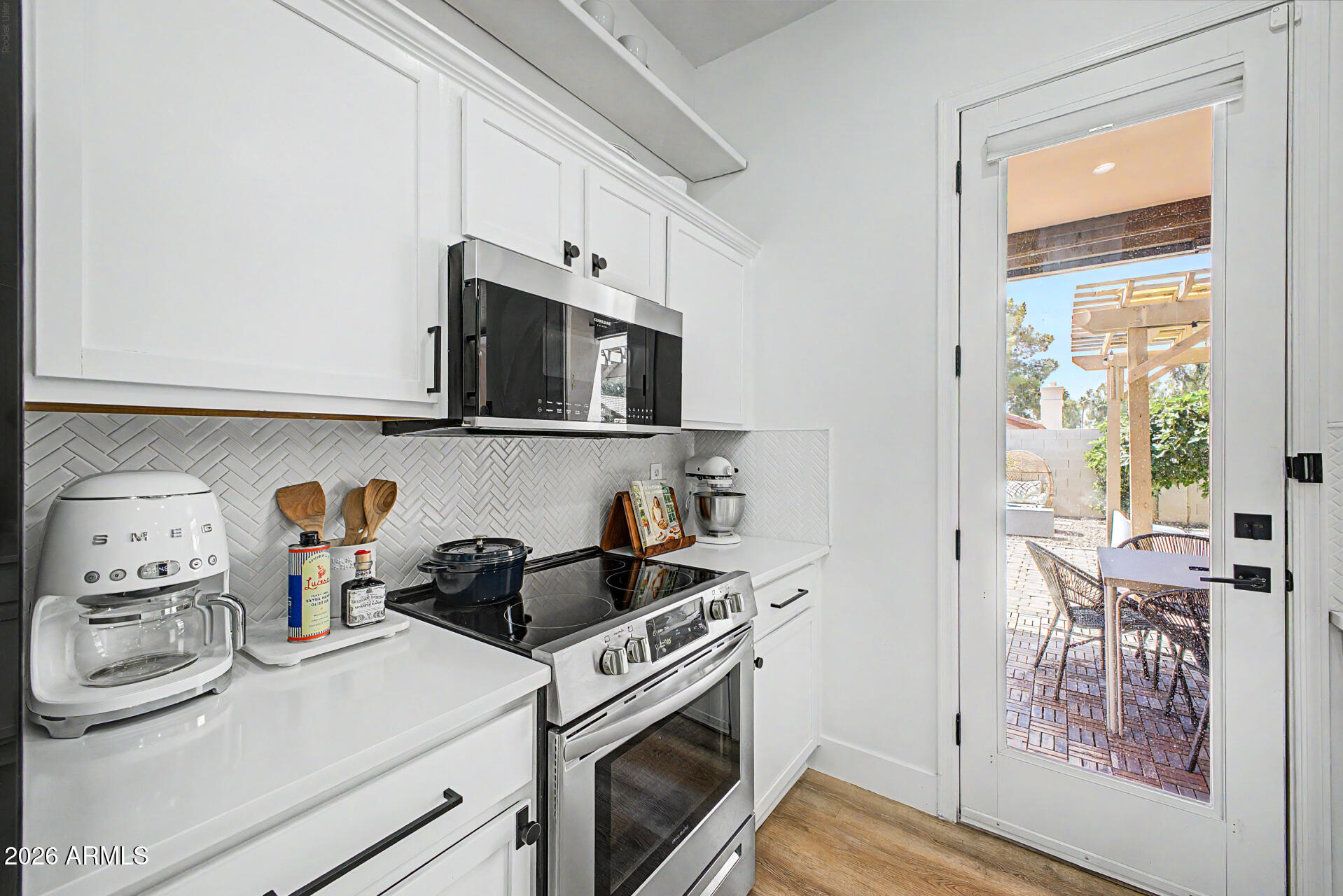 KINGS COURT AT VAL VISTA LAKES - Residential