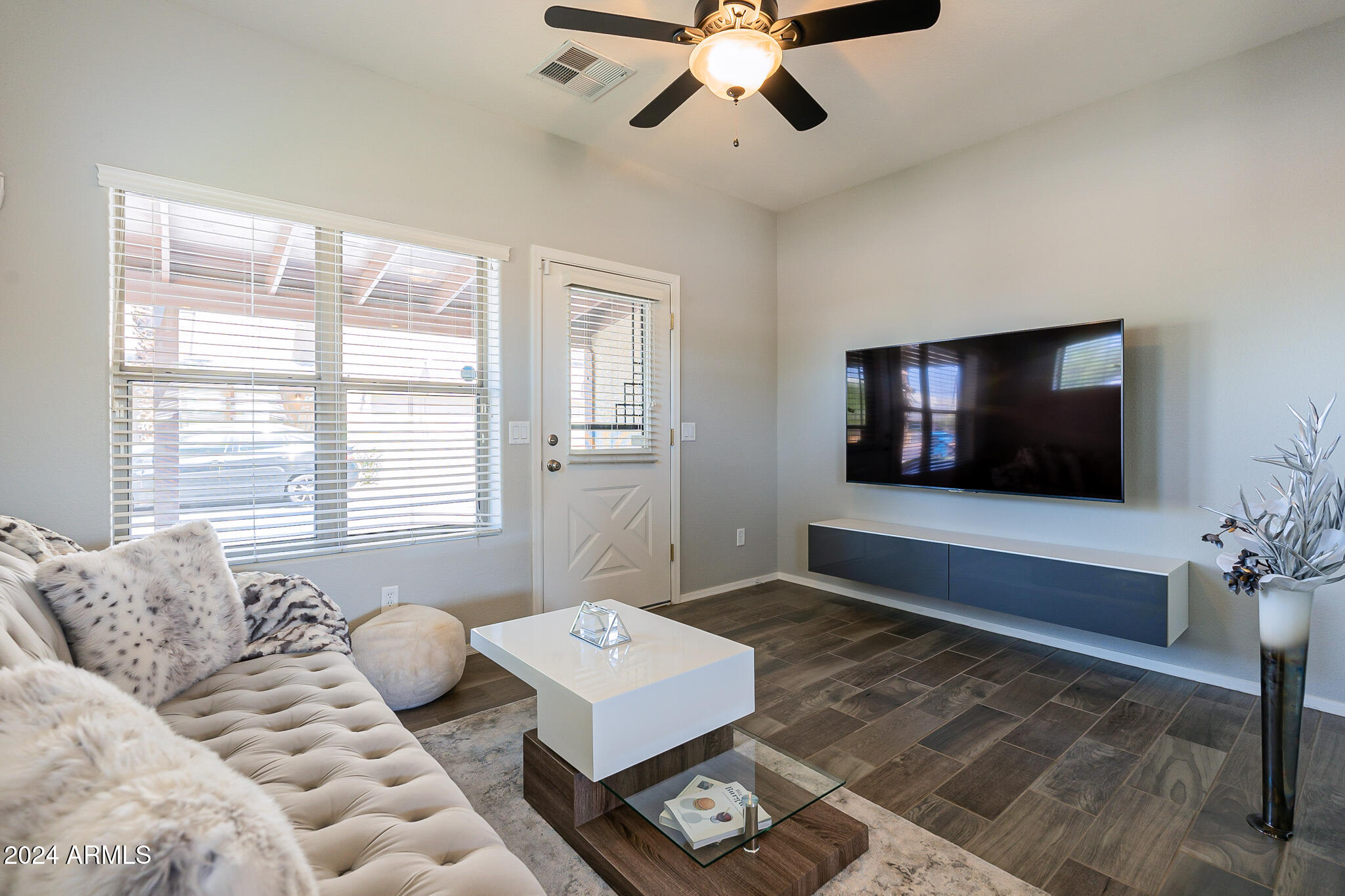 2929 N 37TH Street 14