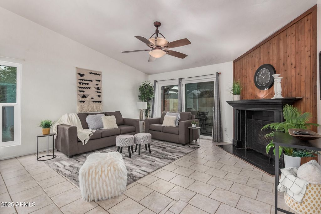 Photo of 3107 N Pennington Drive, Chandler, AZ 85224 (MLS # 6922553)