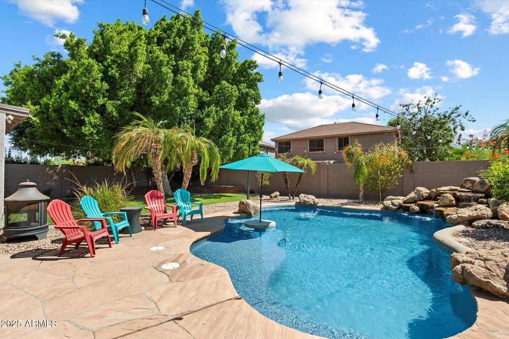 Photo of 7239 W Monte Cristo Avenue, Peoria, AZ 85382 (MLS # 6920644)