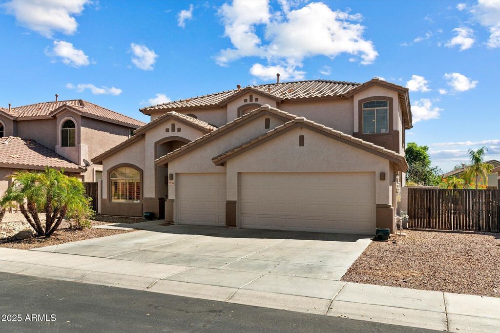Photo of 7239 W Monte Cristo Avenue, Peoria, AZ 85382 (MLS # 6920644)